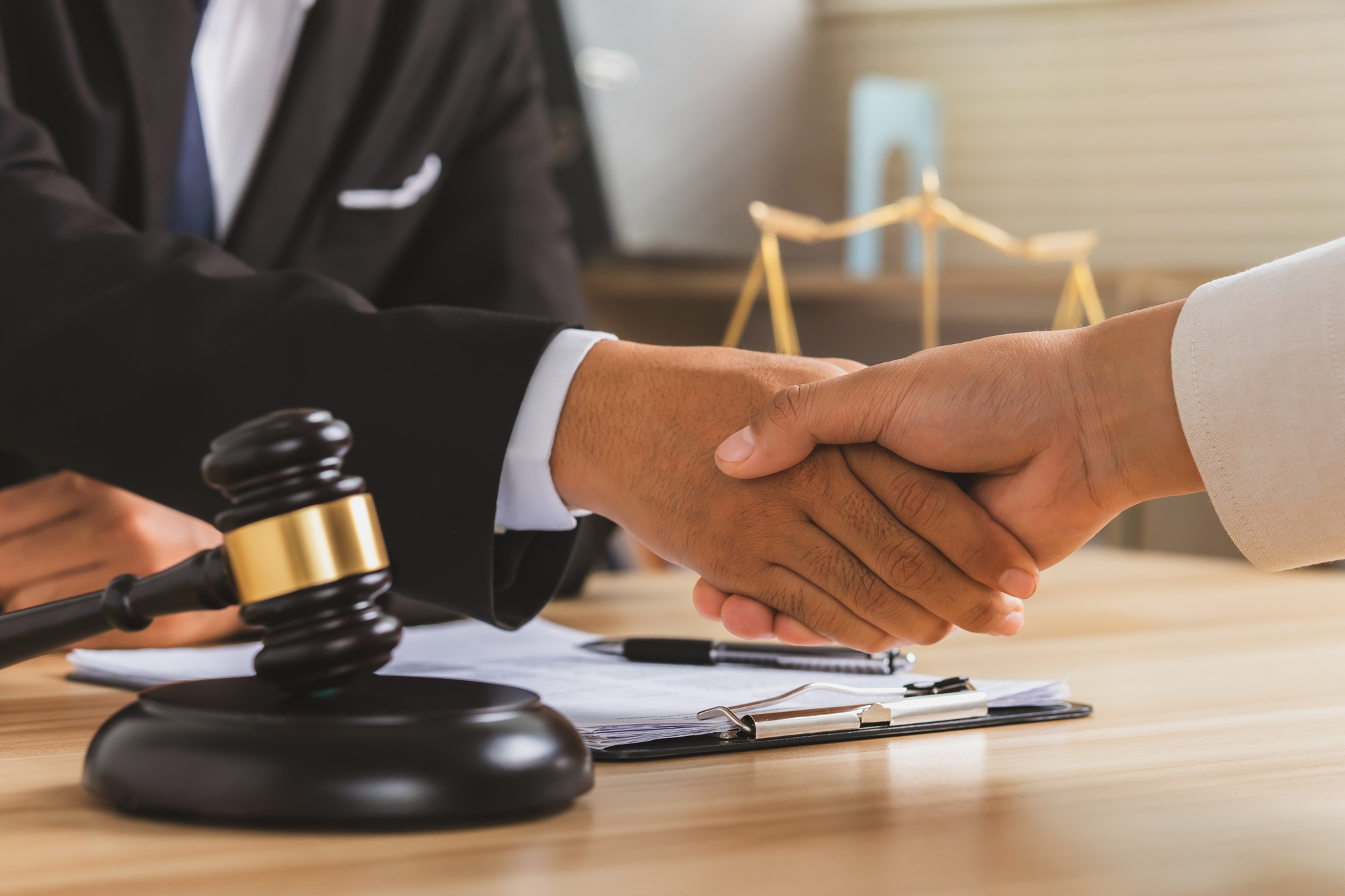 immigration lawyer